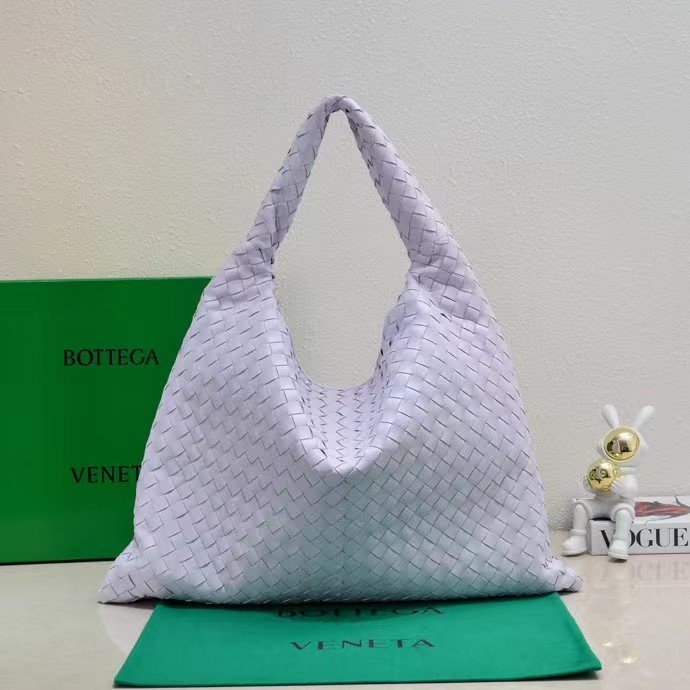 Bottega Veneta Large Hop Bag - Image 7