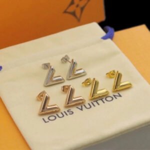LV Volt Stud