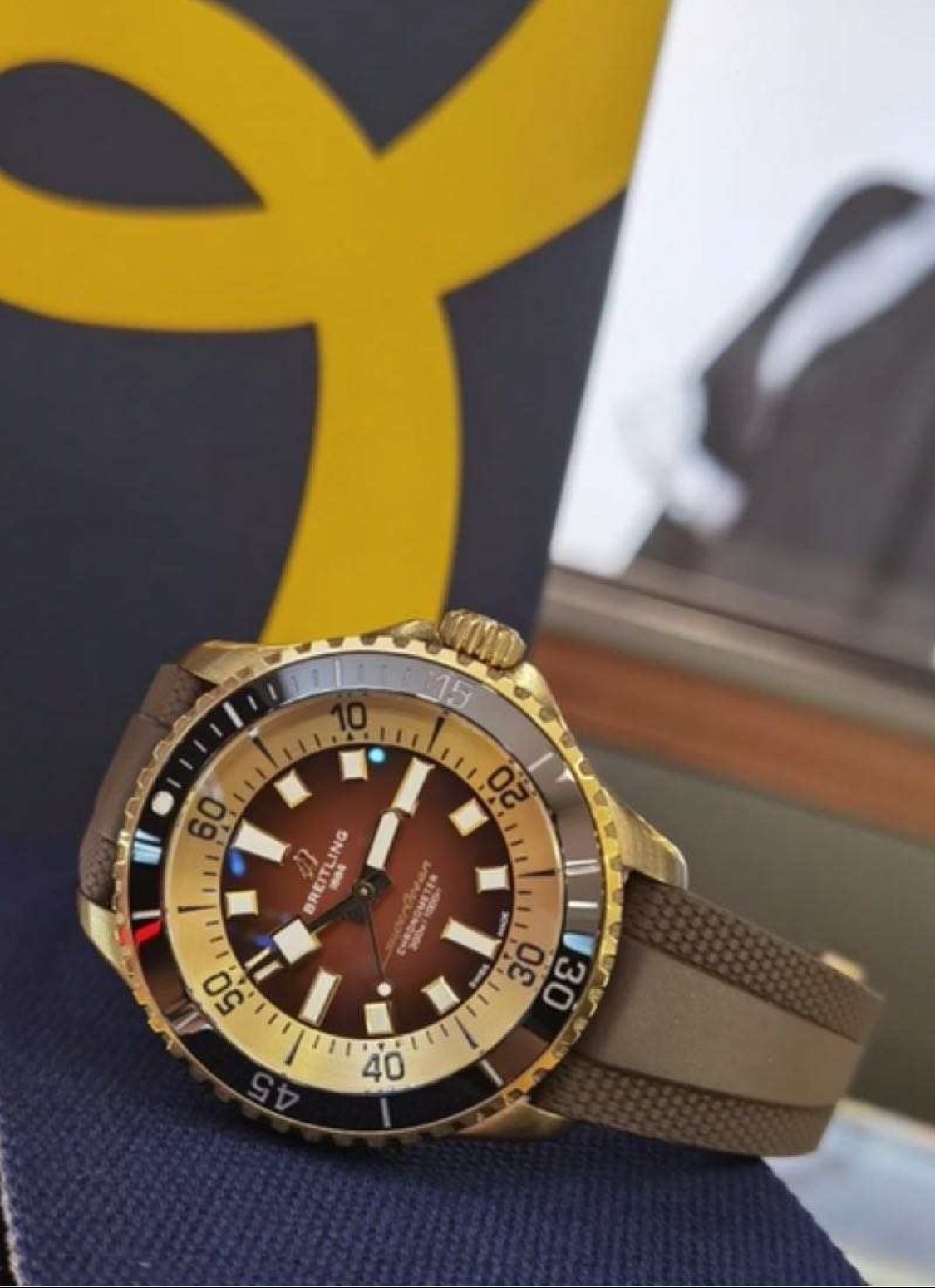 Breitling Superocean Automatic 44 - Image 3