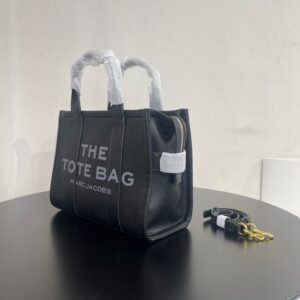 Marc Jacobs Medium - The Tote Bag