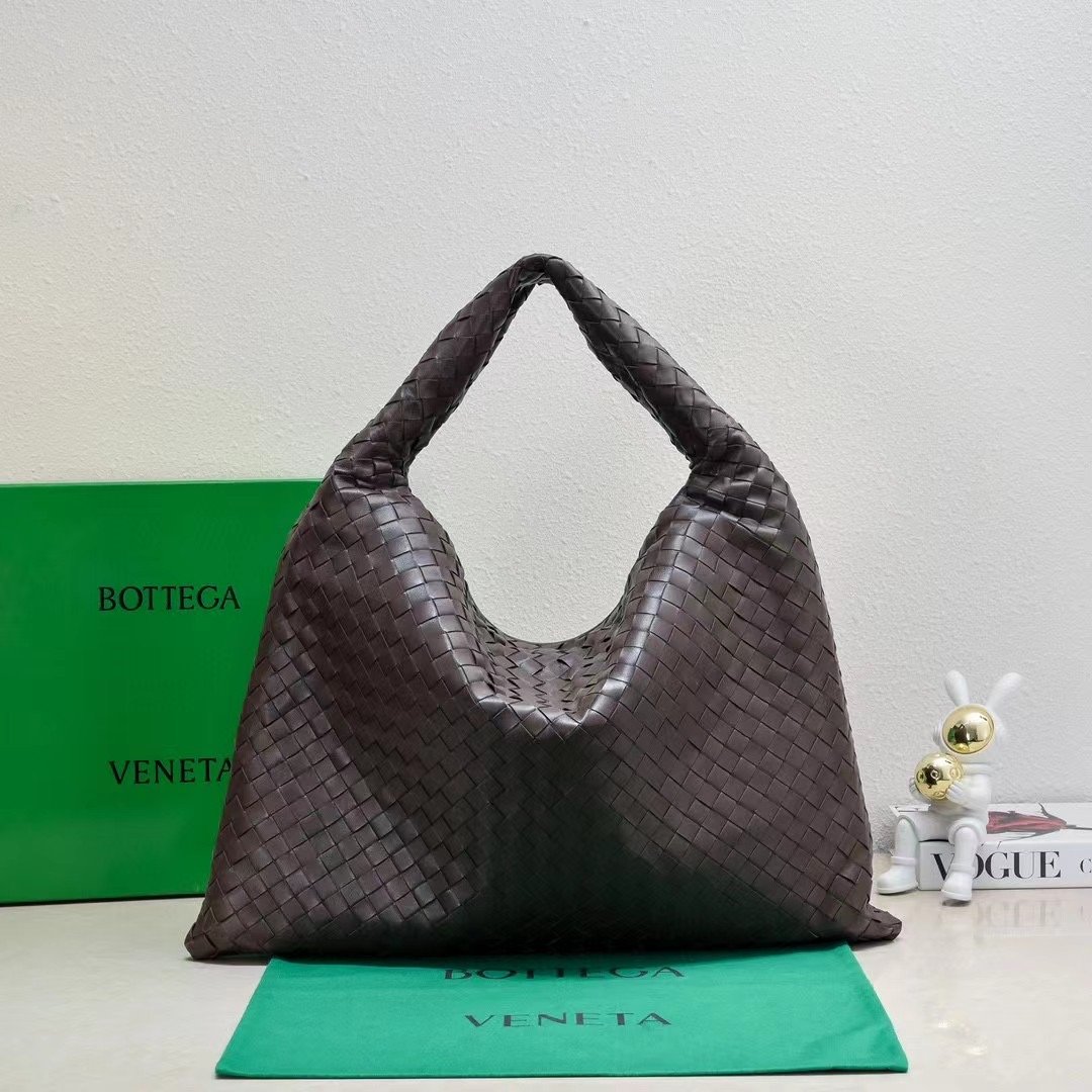 Bottega Veneta Large Hop Bag